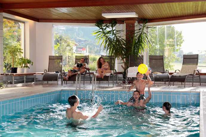 Imagen de la piscina del Hotel Gasthof Esterhammer. Foto 20