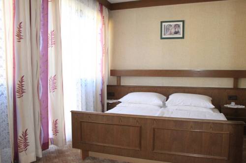 Imagen de la habitación del Hotel Gasthof Gerhart. Foto 5