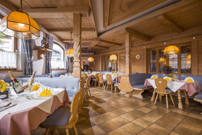 Imagen del bar/restaurante del Hotel Gasthof Gradlwirt. Foto 3