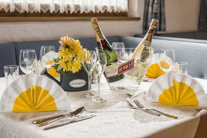 Imagen del bar/restaurante del Hotel Gasthof Gradlwirt. Foto 5