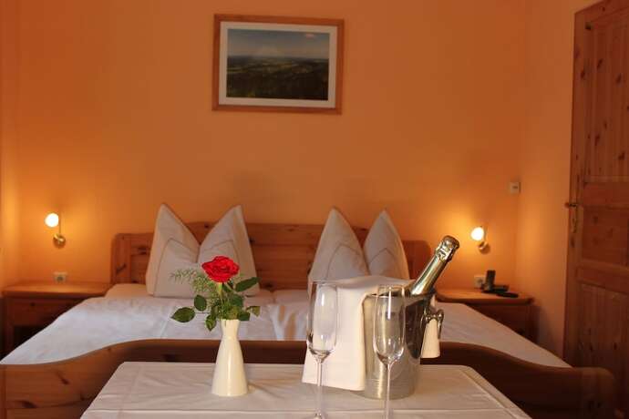 Imagen de la habitación del Hotel Gasthof Hertigswalde. Foto 15