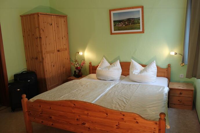 Imagen de la habitación del Hotel Gasthof Hertigswalde. Foto 19