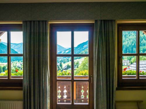 Imagen de la habitación del Hotel Gasthof Hinteregger, Bad Kleinkirchheim. Foto 14