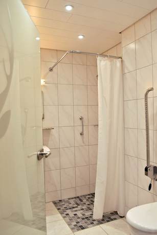 Imagen de la habitación del Hotel Gasthof Hirschen. Foto 18