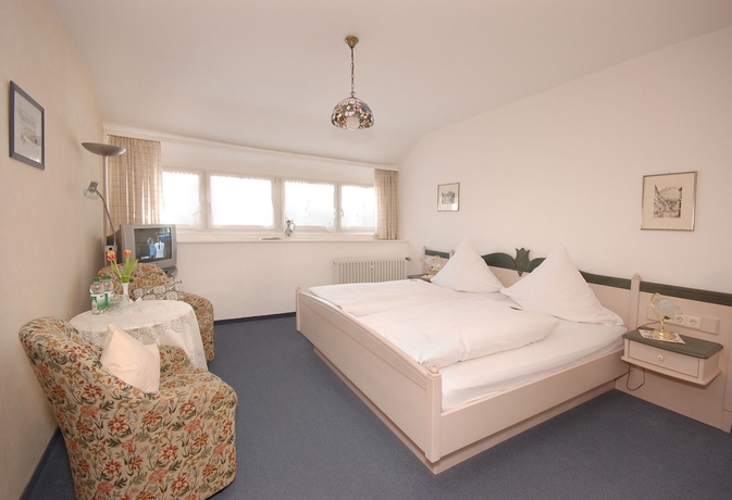 Imagen de la habitación del Hotel Gasthof Hirschen, St. Peter. Foto 8