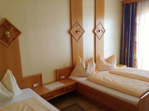 Imagen de la habitación del Hotel Gasthof Janits. Foto 3