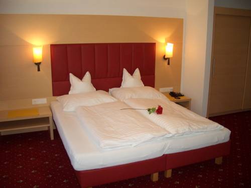 Imagen de la habitación del Hotel Gasthof J&auml;ger, SCHLITTERS. Foto 15