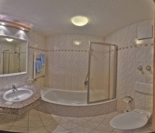 Imagen de la habitación del Hotel Gasthof Kienberg. Foto 5