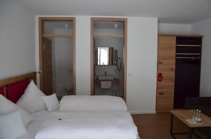 Imagen de la habitación del Hotel Gasthof Krone, Kinding. Foto 2