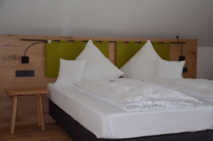 Imagen de la habitación del Hotel Gasthof Krone, Kinding. Foto 11