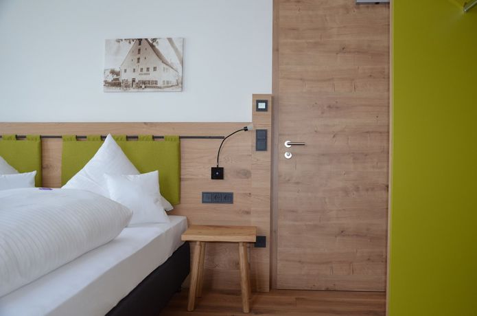 Imagen de la habitación del Hotel Gasthof Krone, Kinding. Foto 16