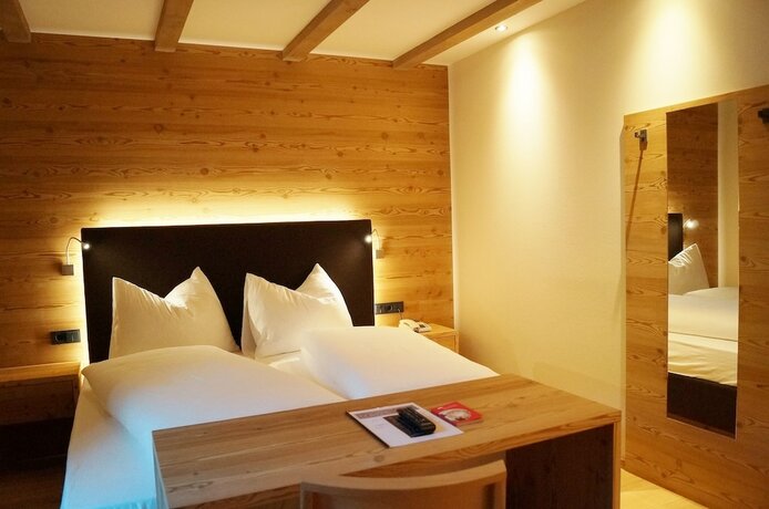 Imagen de la habitación del Hotel Gasthof Laurin. Foto 20