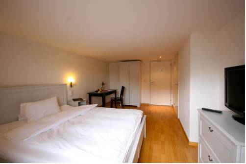 Imagen de la habitación del Hotel Gasthof L&ouml;wen, Bassersdorf. Foto 6
