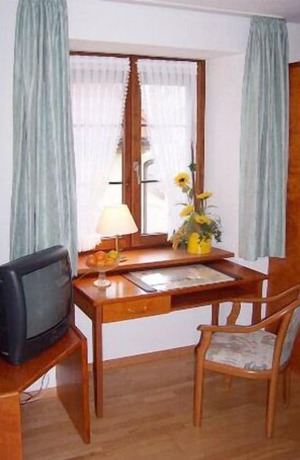 Imagen de la habitación del Hotel Gasthof L&ouml;wen, Breisach. Foto 14