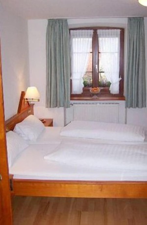 Imagen de la habitación del Hotel Gasthof L&ouml;wen, Breisach. Foto 15