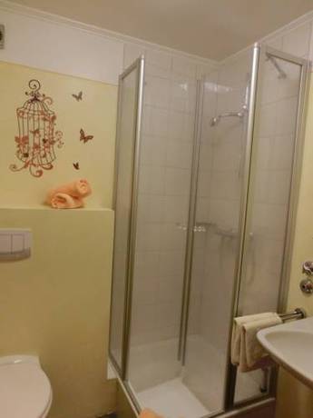 Imagen de la habitación del Hotel Gasthof Metzgerei Stöberl. Foto 6