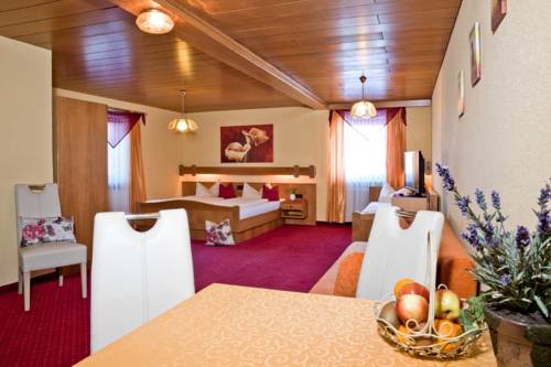 Imagen de la habitación del Hotel Gasthof Metzgerei Stöberl. Foto 13