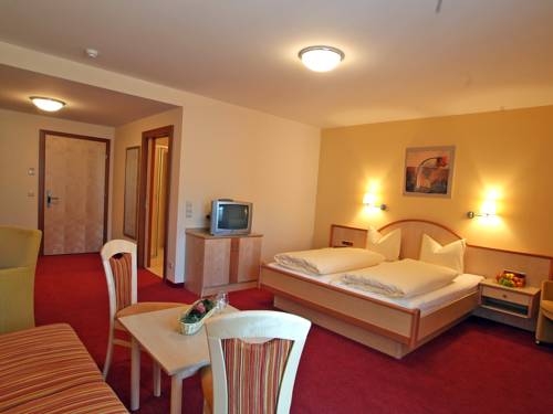 Imagen de la habitación del Hotel Gasthof Neuner. Foto 35