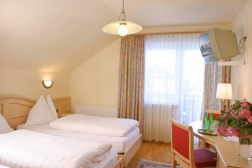 Imagen de la habitación del Hotel Gasthof Neuwirt. Foto 15