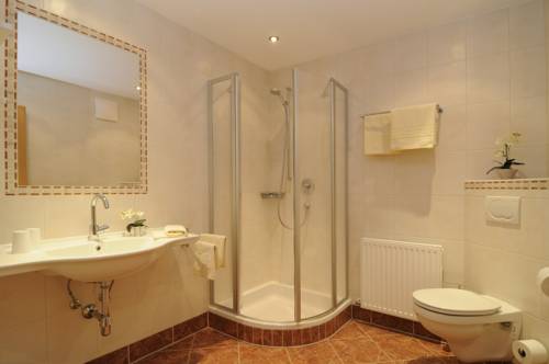 Imagen de la habitación del Hotel Gasthof Oberstegen. Foto 15