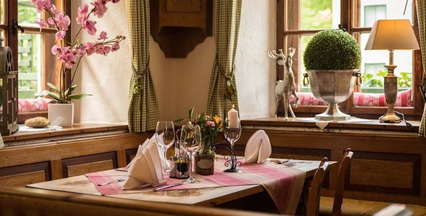 Imagen del bar/restaurante del Hotel Gasthof Oberwirt, Obing. Foto 4
