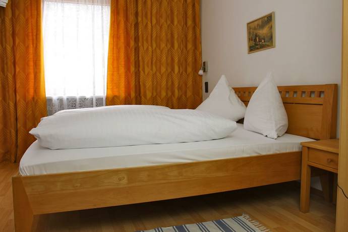 Imagen de la habitación del Hotel Gasthof &Ouml;lberg. Foto 5