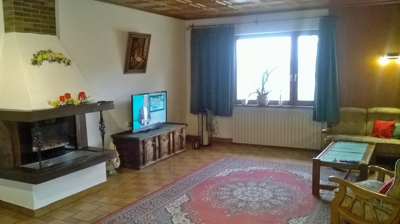 Imagen de los interiores del Hotel Gasthof &Ouml;lberg. Foto 9