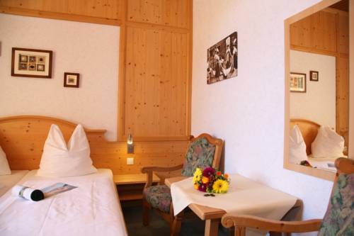 Imagen de la habitación del Hotel Gasthof Post, Bruck an der Gro&szlig;glocknerstra&szlig;e. Foto 5