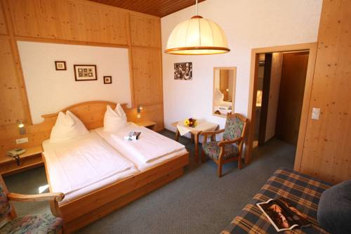 Imagen de la habitación del Hotel Gasthof Post, Bruck an der Gro&szlig;glocknerstra&szlig;e. Foto 8