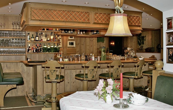 Imagen del bar/restaurante del Hotel Gasthof Post, Lech - Zurs . Foto 6