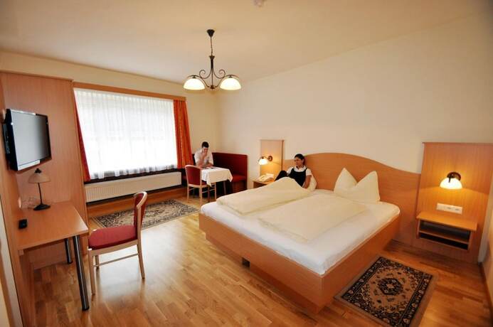 Imagen general del Hotel Gasthof Post, Rosenberg. Foto 2