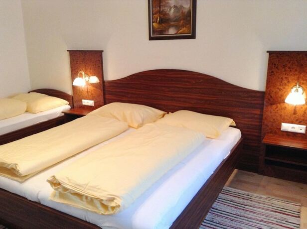Imagen general del Hotel Gasthof Post, Rosenberg. Foto 6