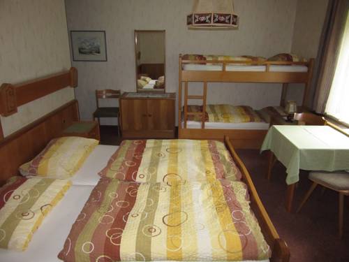 Imagen de la habitación del Hotel Gasthof Rainerbauer. Foto 7