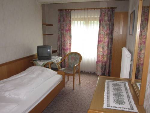 Imagen de la habitación del Hotel Gasthof Rainerbauer. Foto 8