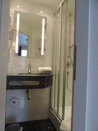 Imagen de la habitación del Hotel Gasthof Rebstock. Foto 4