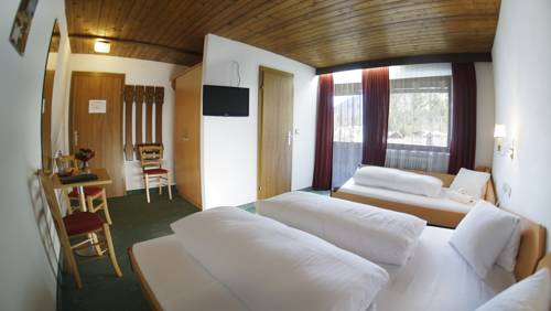 Imagen de la habitación del Hotel Gasthof Risserhof. Foto 4
