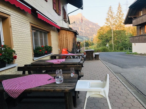 Imagen de los exteriores del Hotel Gasthof Rosegg. Foto 15