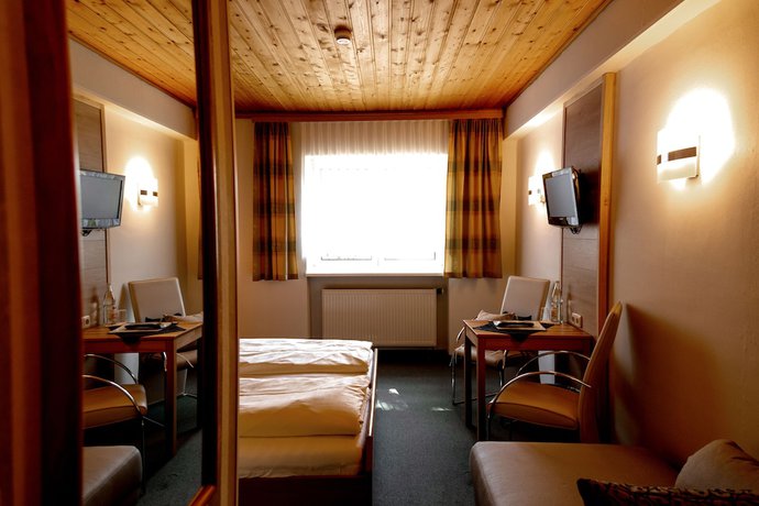 Imagen de la habitación del Hotel Gasthof Roseneck. Foto 7