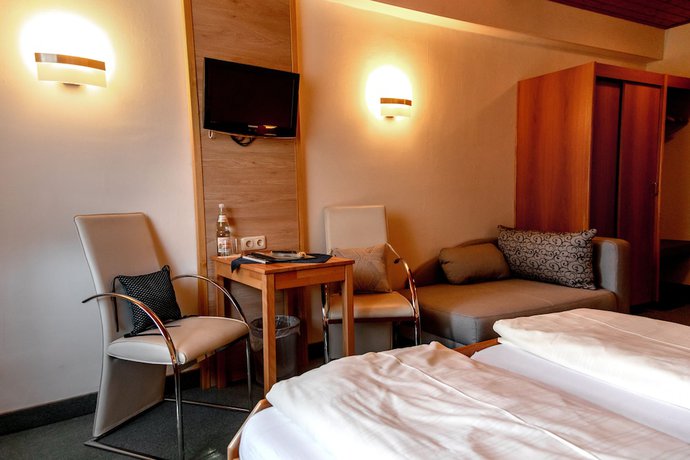 Imagen de la habitación del Hotel Gasthof Roseneck. Foto 14