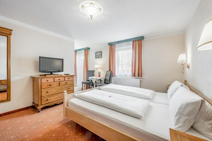 Imagen general del Hotel Gasthof Schroll Tenne. Foto 7