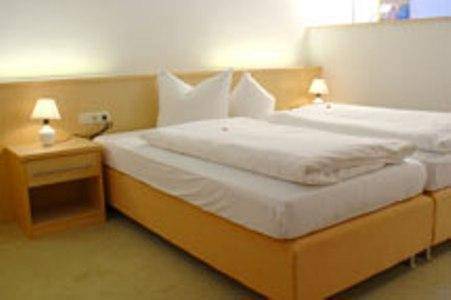 Imagen de la habitación del Hotel Gasthof Schwarzer Adler. Foto 4