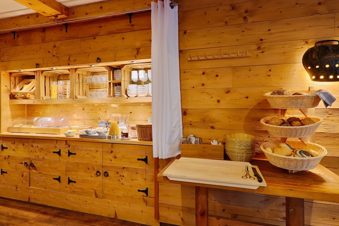 Imagen del bar/restaurante del Hotel Gasthof Sennerhütte. Foto 3