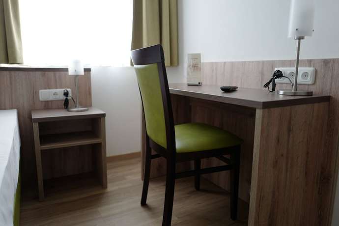 Imagen de la habitación del Hotel Gasthof Stern, Gersthofen. Foto 13