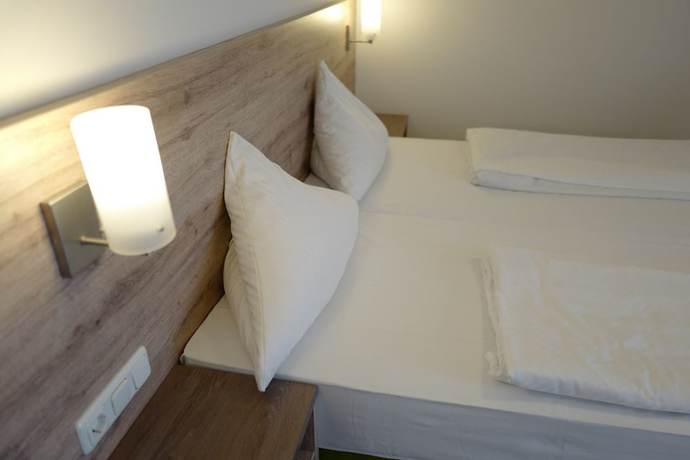Imagen de la habitación del Hotel Gasthof Stern, Gersthofen. Foto 19