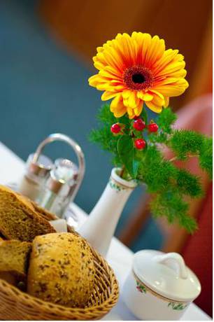 Imagen de la habitación del Hotel Gasthof Traube, San Lorenzo di Sebato. Foto 5