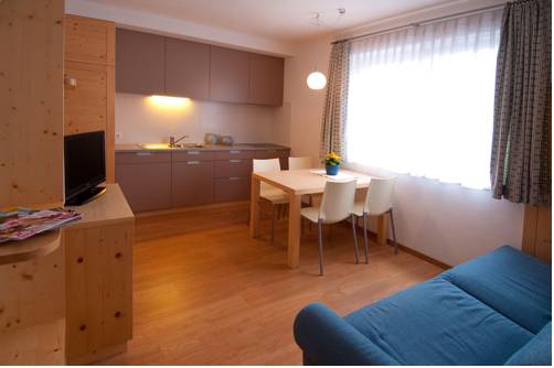 Imagen de la habitación del Hotel Gasthof Traube, San Lorenzo di Sebato. Foto 6