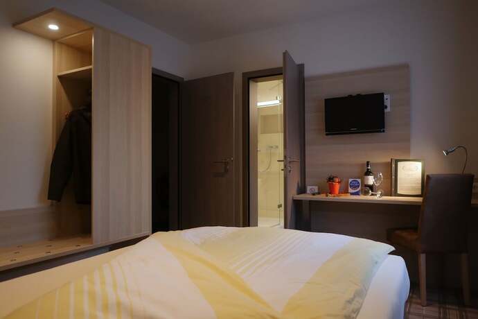 Imagen de la habitación del Hotel Gasthof Vossbur. Foto 15