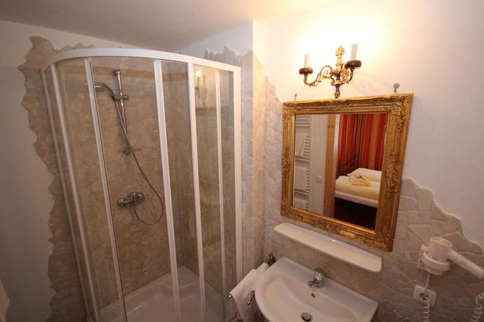 Imagen de la habitación del Hotel Gasthof Waldwirt. Foto 10