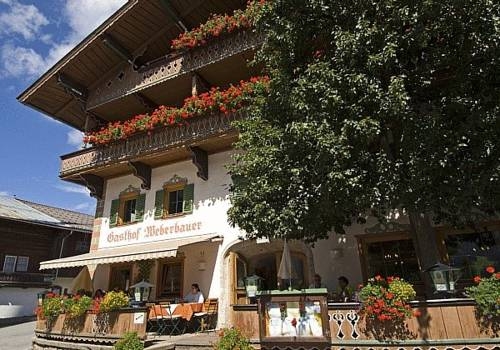 Imagen de los exteriores del Hotel Gasthof Weberbauer. Foto 5