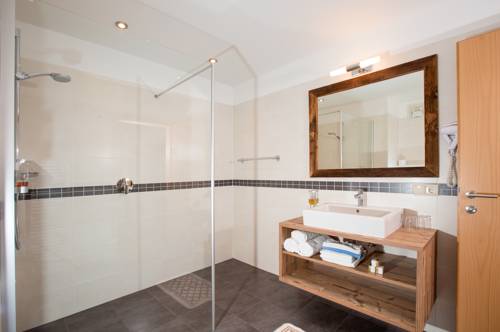 Imagen de la habitación del Hotel Gasthof Weiherbad. Foto 8